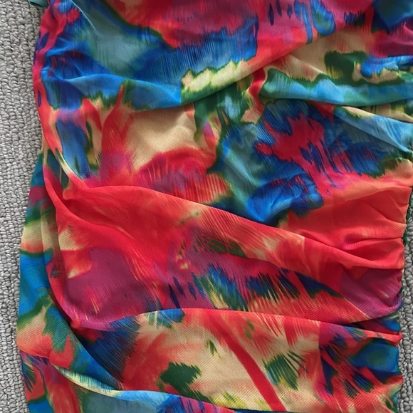 NWT SER.O.YA Imani One-Shoulder Ruched Cut-Out Midi Bodycon Dress​ - Picture 5 of 5